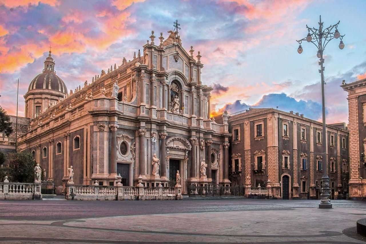 Central Station House Riccardo كاتانيا المظهر الخارجي الصورة