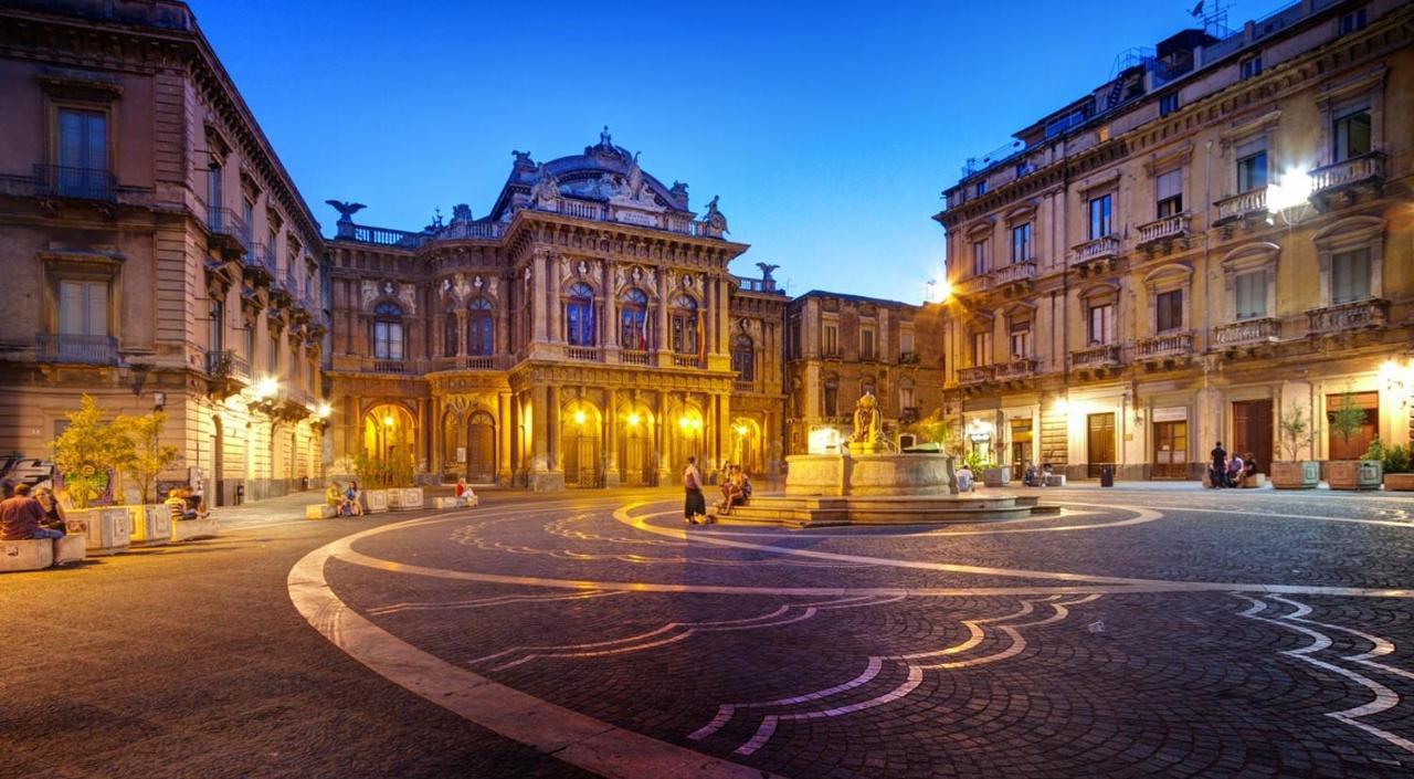 Central Station House Riccardo كاتانيا المظهر الخارجي الصورة